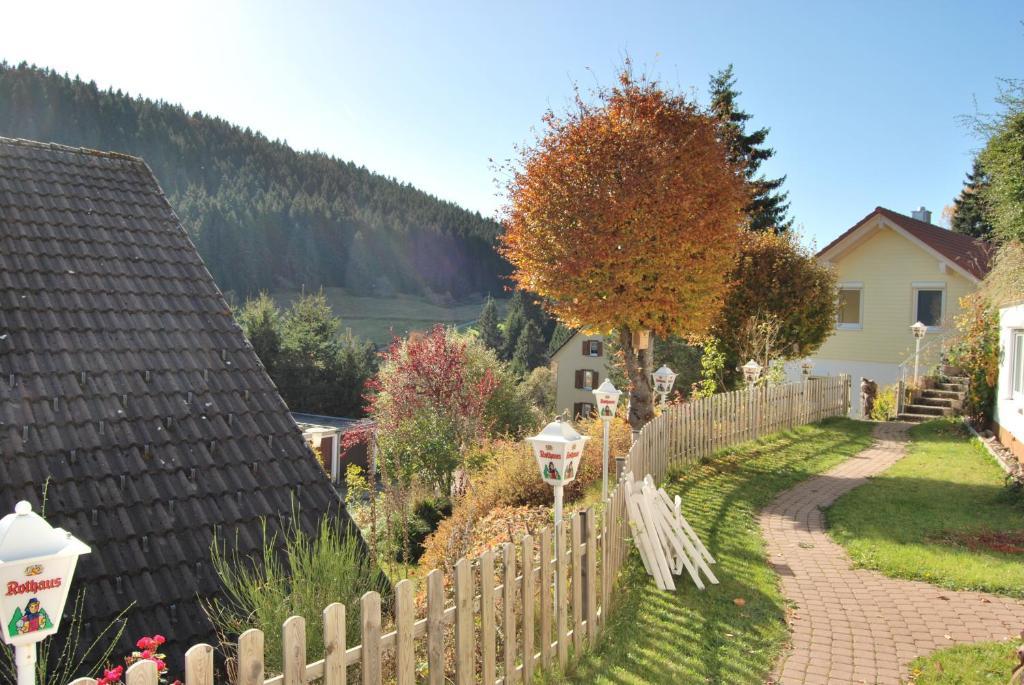 Pension Restaurant Waldblick Feldberg  Exteriör bild