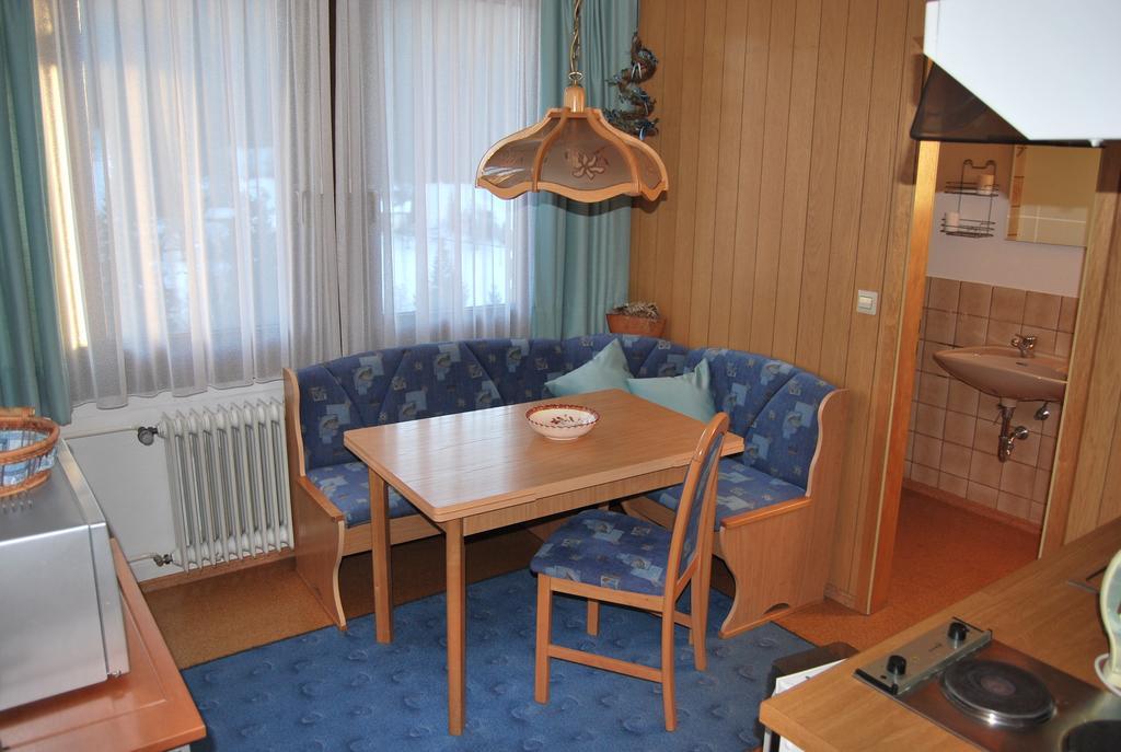 Pension Restaurant Waldblick Feldberg  Rum bild